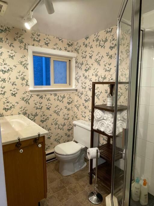 Parlor Suite In Heritage Manor, Fairfield, Near Dt Victoria Extérieur photo