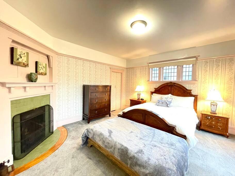 Parlor Suite In Heritage Manor, Fairfield, Near Dt Victoria Extérieur photo